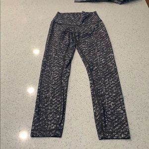 Lululemon Wunder Under 1/2 Tight